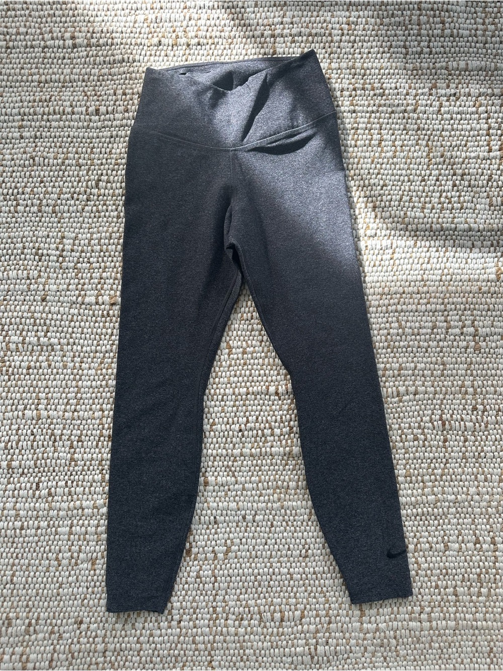 Nike Black Heather High-Waist Performance Leggings